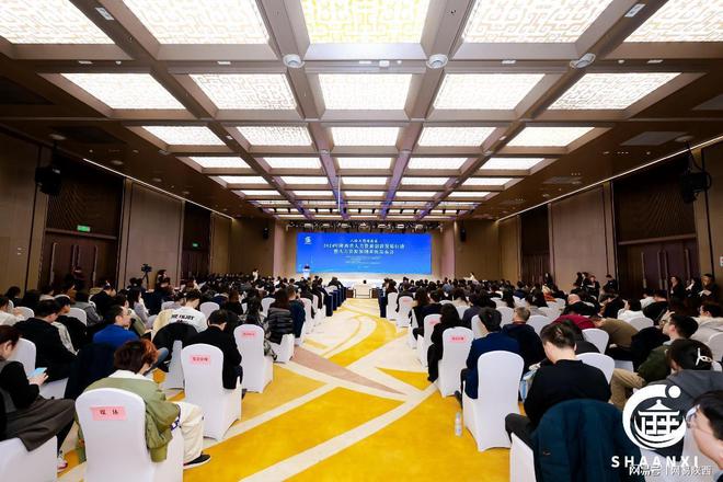 激发人力资源动能汇聚人才发展合力2024年陕西省人力资源创新发展行动暨预测系统发布会在高新区举行(图1)