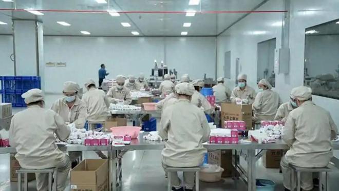 企业为啥爱外包？10个岗位8个外包是发展妙招还是打工人噩梦？(图1)