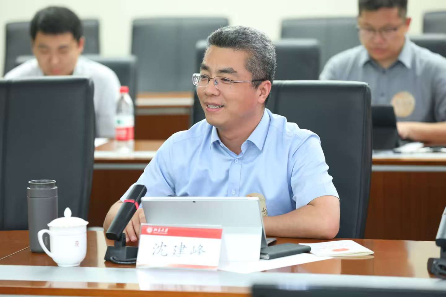 专访中央财经大学教授沈建峰：要给8400万灵活就业者系好社保安全带(图1)