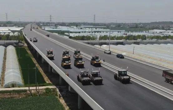 辣汤早新闻｜高温报告徐州人出门注意！(图1)