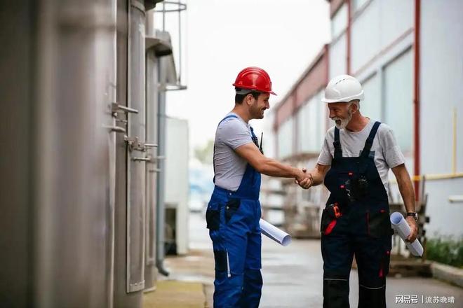 要是外包模式毫无节制地扩张下去未来职场会变成什么样？(图1)