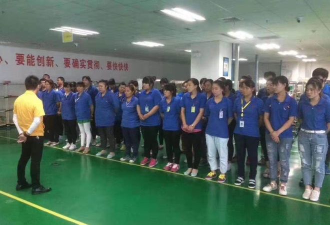 政协委员建议废除劳务派遣三千万打工人哭着点赞罪状太扎心了(图3)