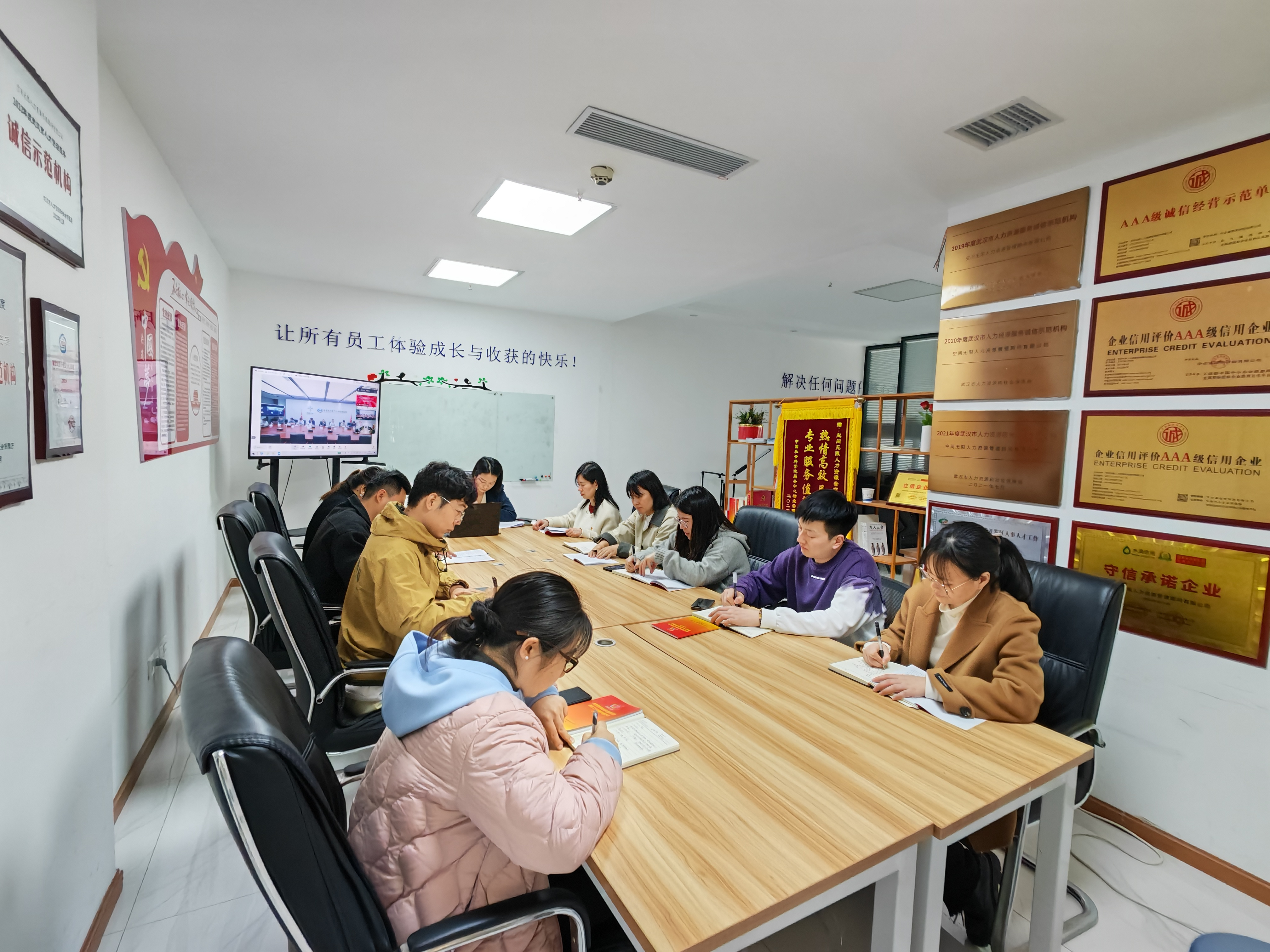 2026上海劳务外包服务深度测评:五家专业机构实力解析(图1)