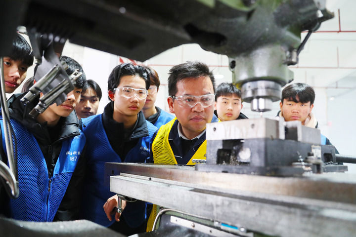 就业有哪些新趋势新机遇——2024年开年经济一线观察之三(图2)